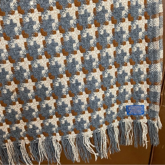 Pendleton Bedding Vintage Pendleton Made In Usa Pure Virgin Wool Throwblanket Houndstooth